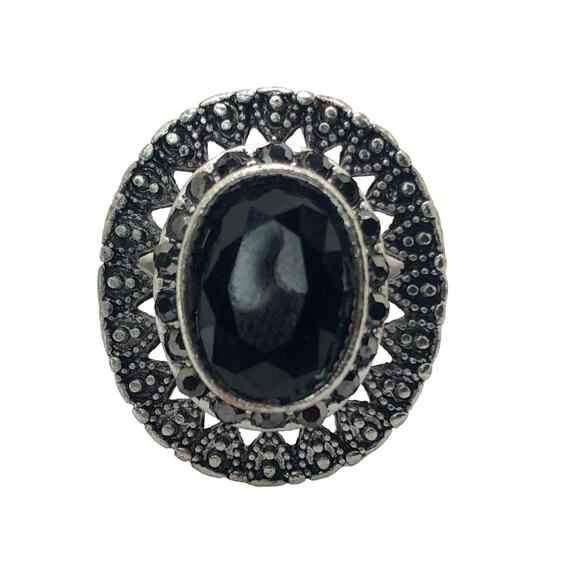 Silver and Black Rhinestone Statement Ring - Size 10 - Picture 3 of 7